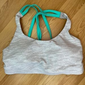 Lululemon bra